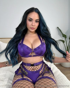 Thenikavenom loves to rate dick and trust me you ll wanna see what she