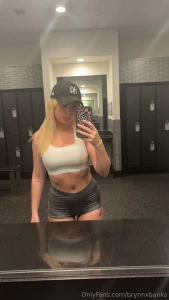 Wanna spot me while i squat