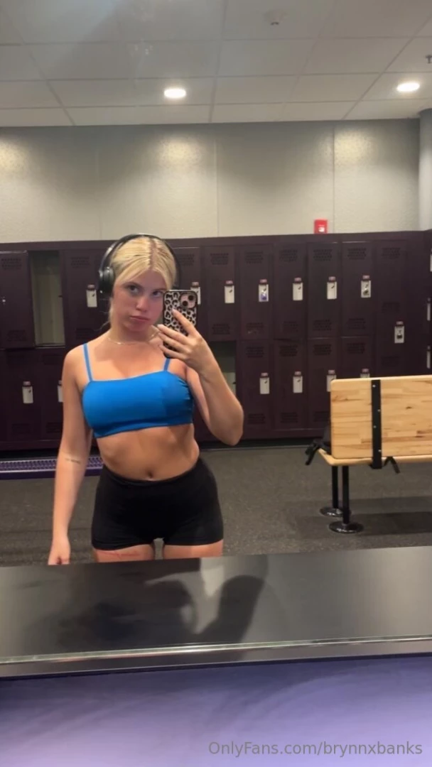 Can you tell i hit legs today part 2 