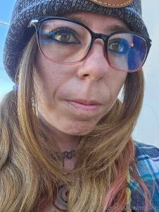 Good mornin gotta nother free day does anyone wanna play some marvel