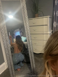 Can i stay topless all day long