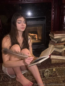 Can you tell i love reading