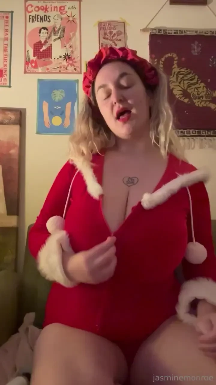 Are you having nice or naughty thoughts 