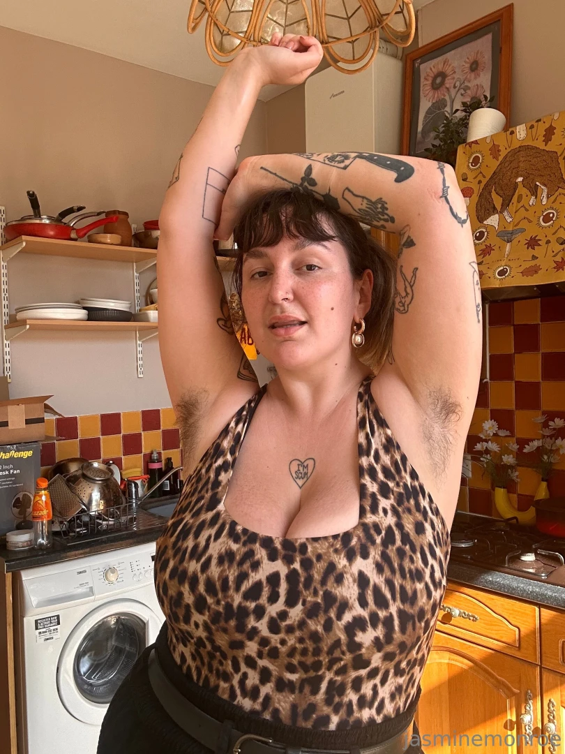 Tempting tuesday i get very sweaty on sunny days that isn t gonna put part 2 