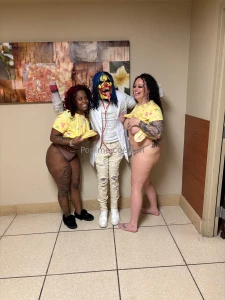 2nd picture set from the doctor 3sum video