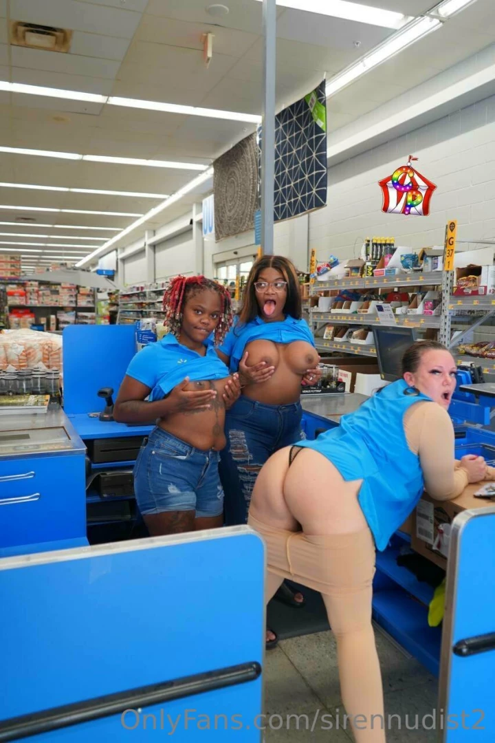 Picture set of our wally world chronicles we had a fun time couldn t 