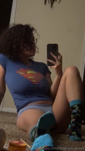 Who want s to be my favorite fan tell me why