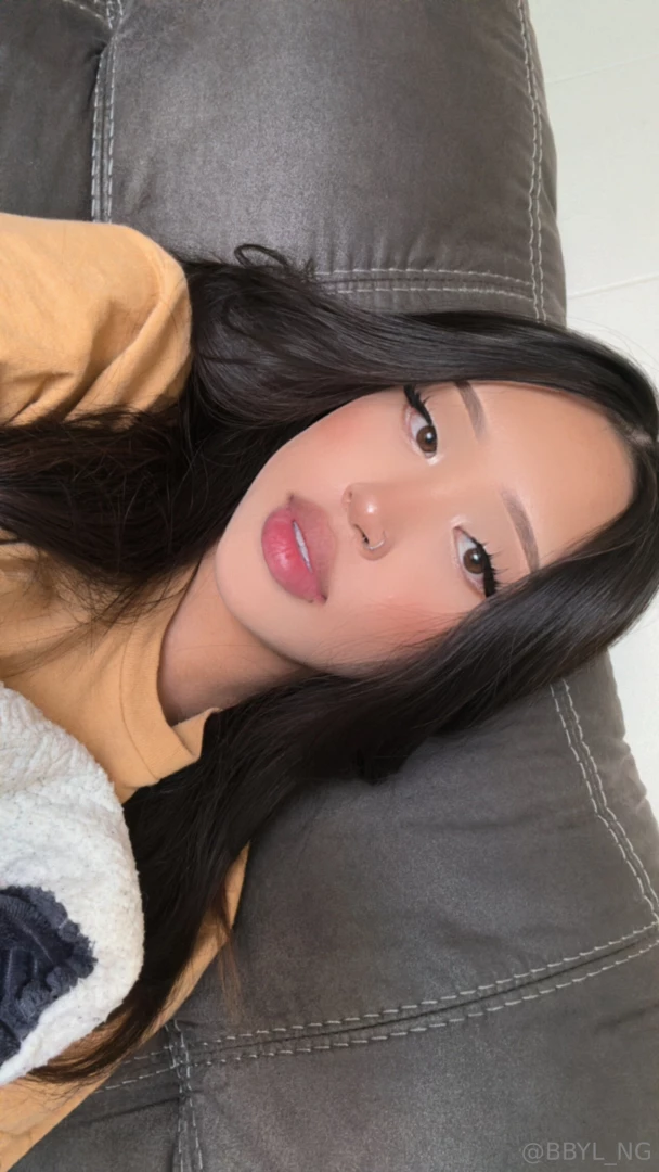 Is my face pretty enough for you to cum on 