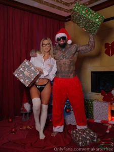 Craciunul se apropie si am pentru voi o surpriza bad santa mood this