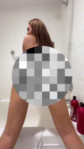 Bouncing that ass for daddy