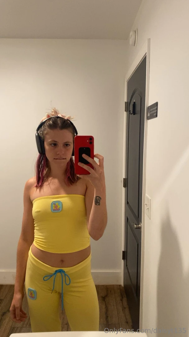 Unlock to see my tits p 