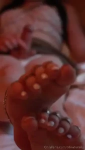 See how turned on i get with you looking at my pretty toes amp feet