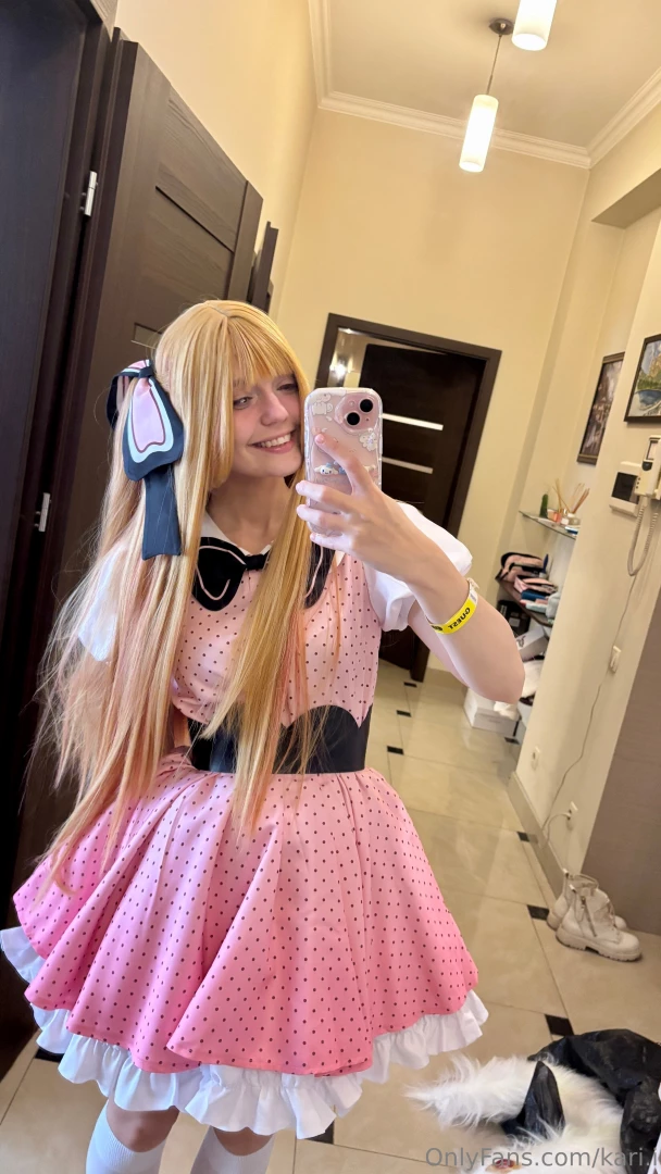 Barbiedoll can you guess who i cosplayed 