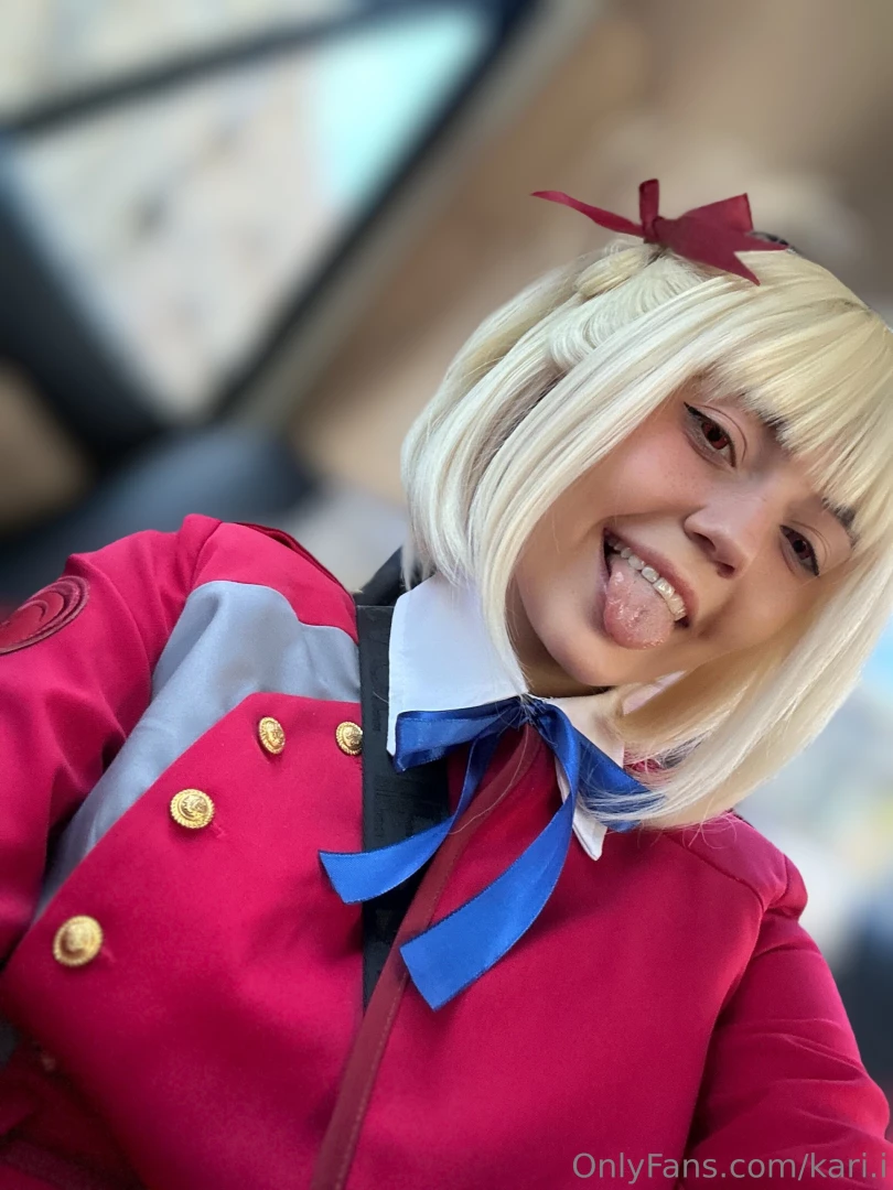 Lycoris recoil cosplay today i m inspired by lycoris recoil this anime 