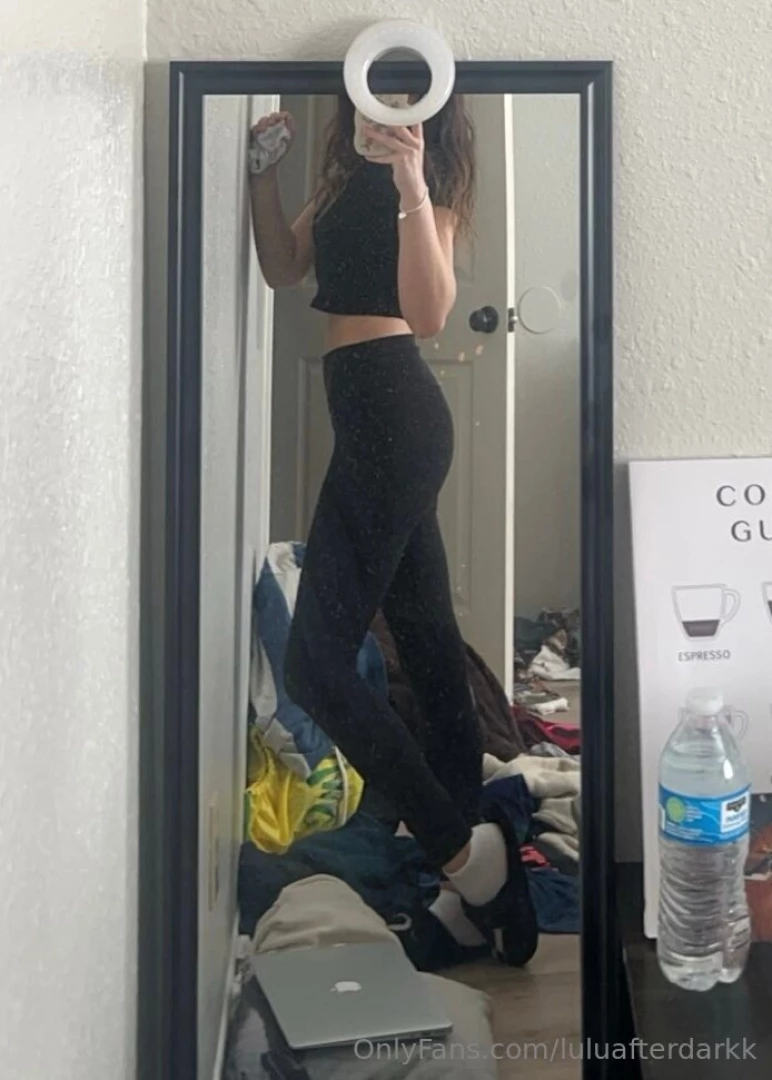 Good morninggg amp welcome new subs come say hi in the dms don t be 