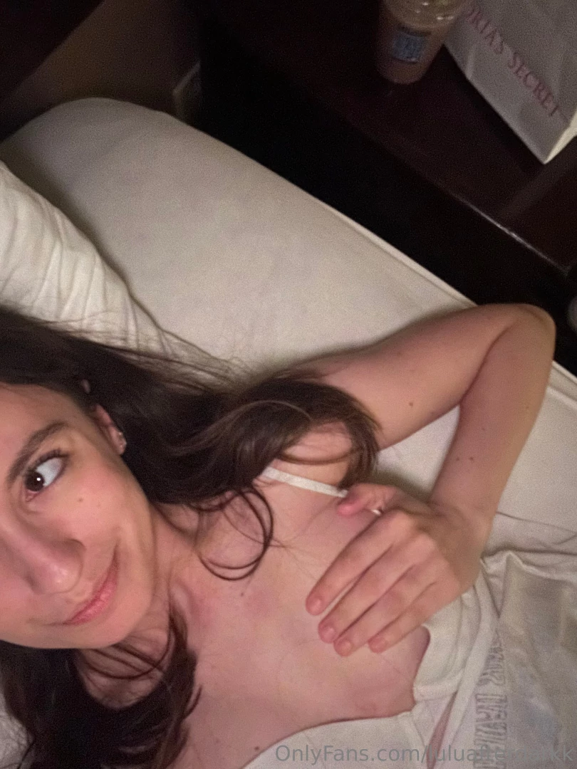 I m boredddd cum play with meeeeee talk to meeee part 1 