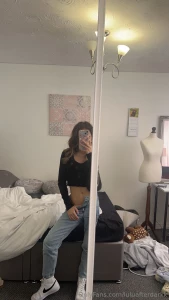 Five days ago i made a post thanking y all for getting me to 100 subs