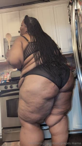 Gilbert-grapes-mama part 31