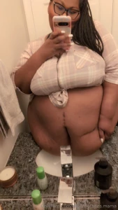 I felt really fucking big in this bathroom i couldn t fully turn part 2