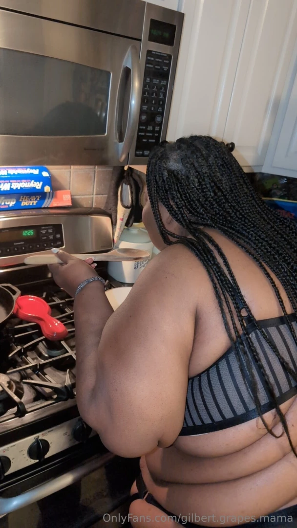 Gilbert-grapes-mama part 22 