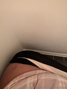 I felt really fucking big in this bathroom i couldn t fully turn part 4