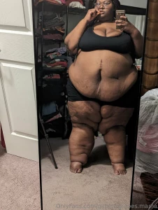 Unedited fat as ever eating bacon in the mirror part 1