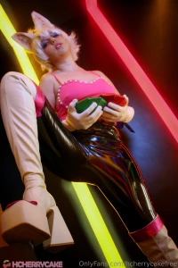 Lewd set makingof video rouge the bat hello handsome thanks for part 1