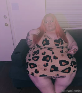 Chillin like a hot ass villain this is my free teaser page for full