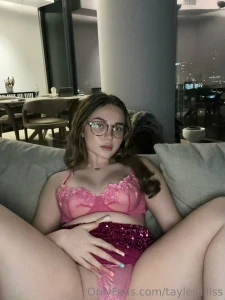 Dm me if you wanna see what comes next