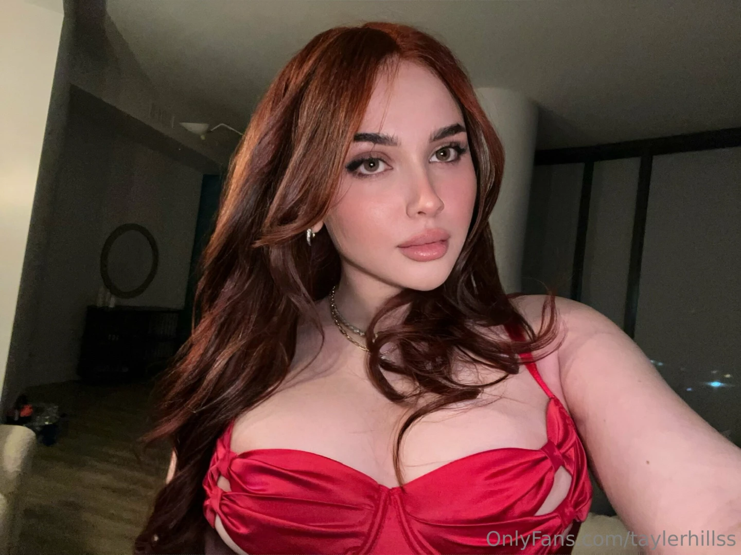 Are u bored in bed i ll be online all sunday long 
