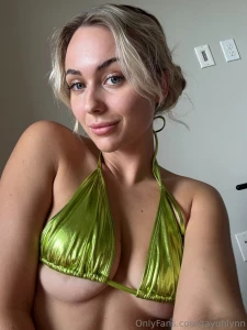 The way you talk to me has me dripping wet part 1