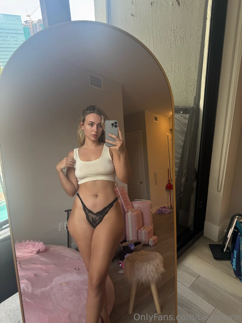 Woke up like this and decided to bless your feed 