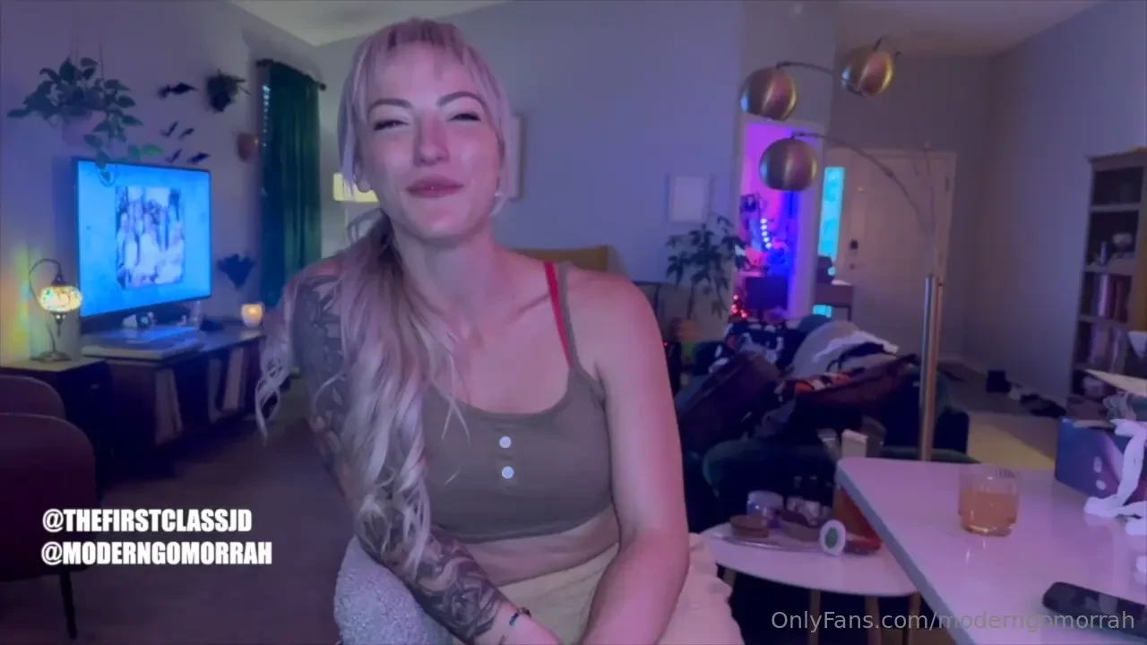 My favorite thing to do as a hotwife is not just fuck men outside of 