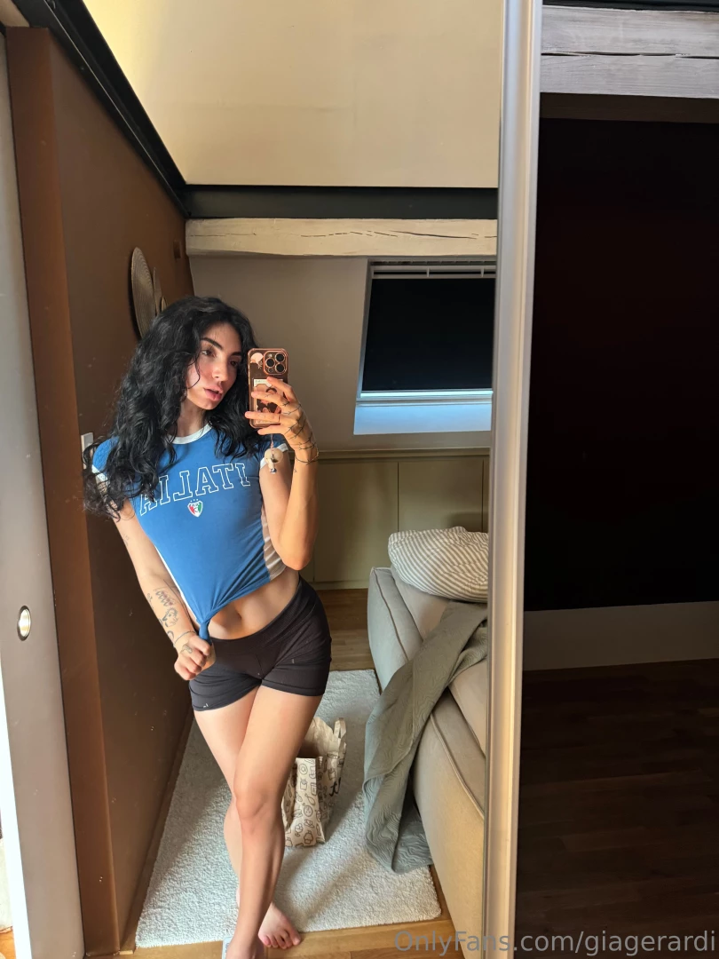 Hope you re ready for tonight babe cuz your jaw will be on the floor 