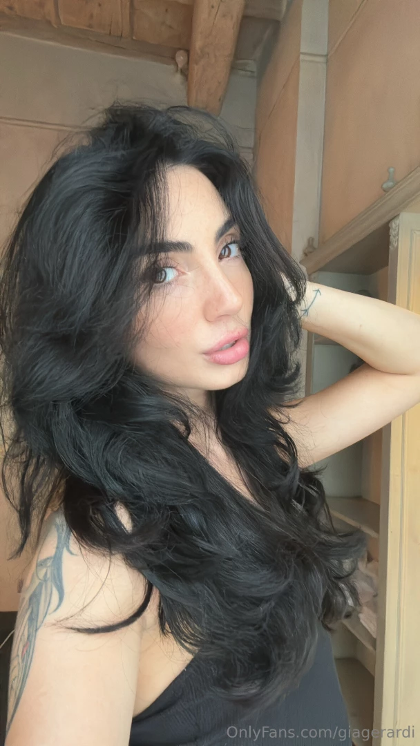 Taking a little time to myself today and i wanna spend it with you 