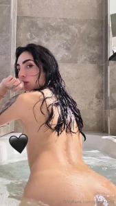 Bathtime play sesh tip 10 for some goodies