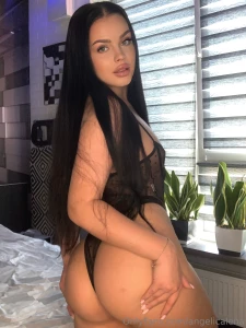 Dropping this pic just in case you need a reminder of what you re part 1