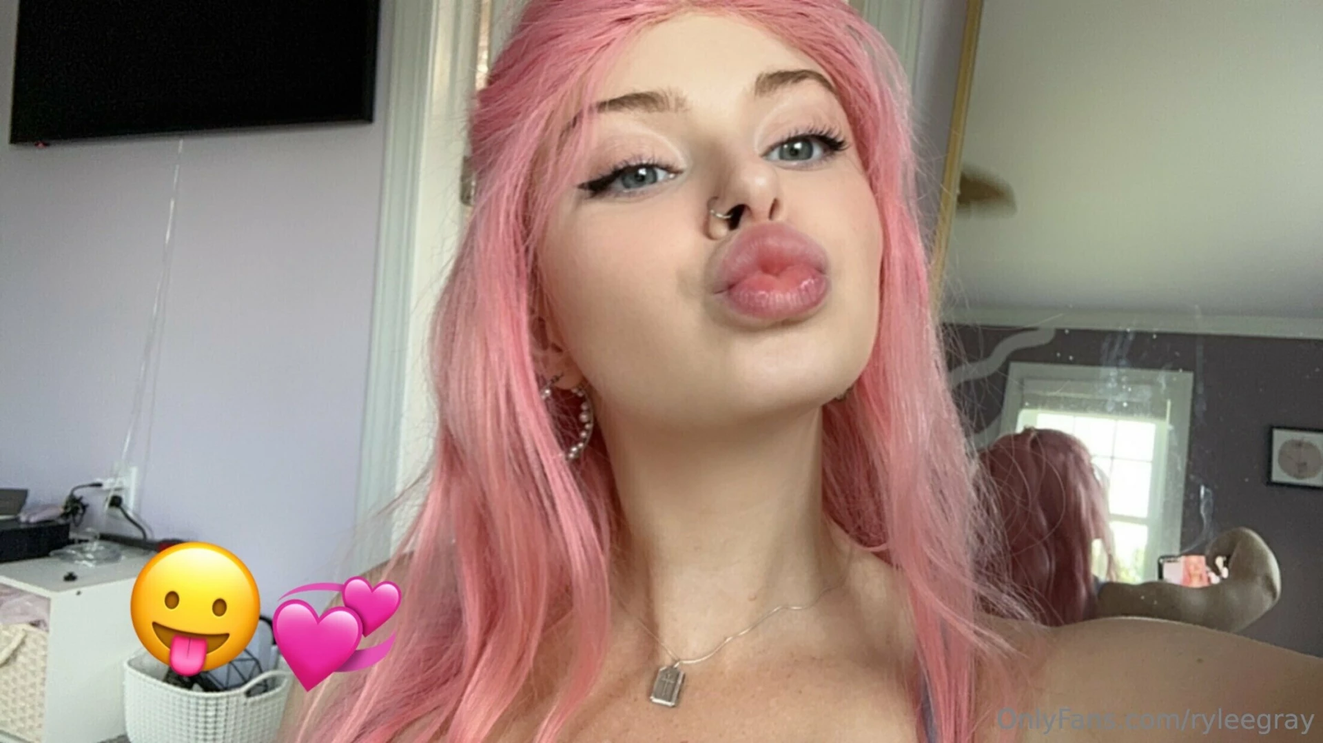How about a kiss to brighten your day 