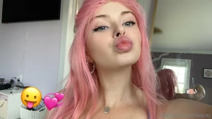 How about a kiss to brighten your day