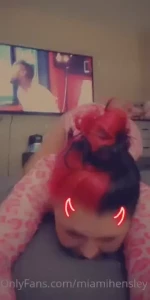 Shaking some assssss