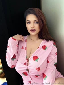 Con inut de calitate backtoblackvip vreau s te incit i s - i st rnesc