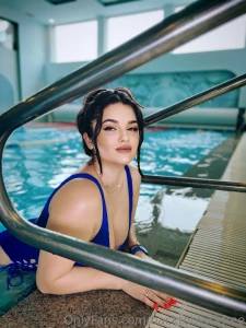 Sunt cea mai fresh pentru tine astazi iti ofer timpul meu s ne frec m