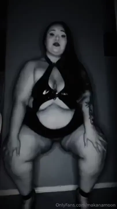 Solo sunday was extra long and hot this weekend so it went to your dms 