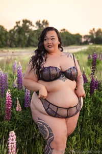 Photoshoot friday is cumming tomorrow and i know you will be too queen