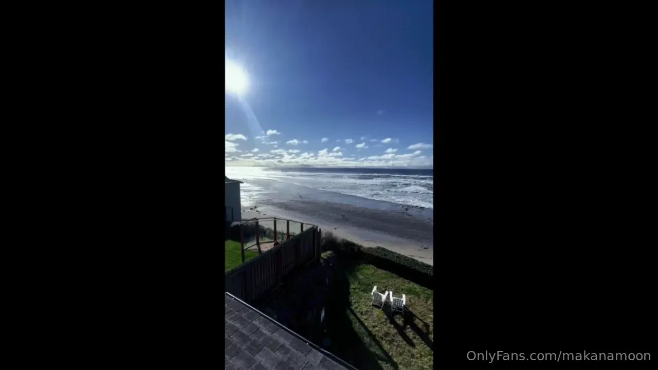 Happy st pattys babe watch me shake my shamrocks and show off my 