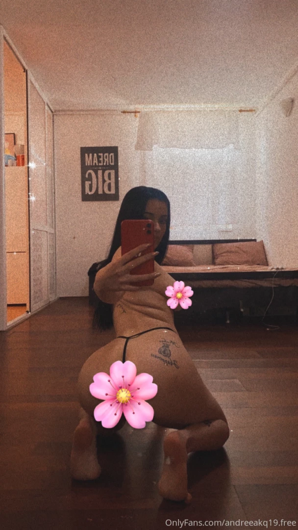 Vrei sa ai acces la aceste poze necenzurate intra i aboneaz te pe part 1 