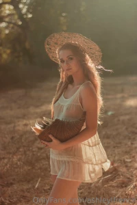 Happy thanks giving i am soooo thankful for each and every one of you