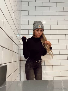 Do i make you weak in the knees part 119