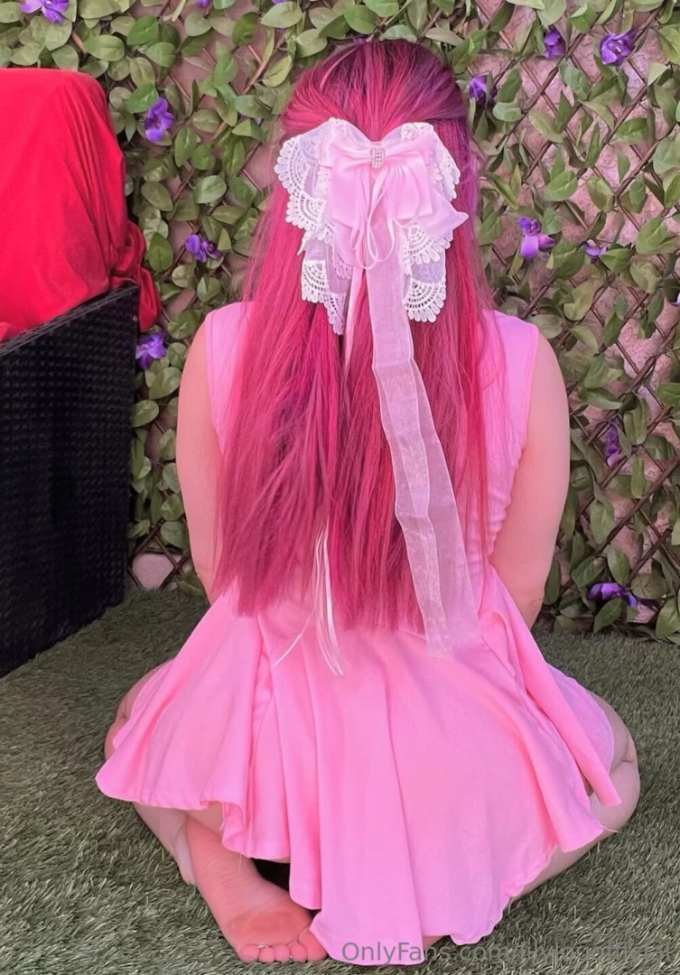 Here s a peek of your valentine s surprise ready to unwrap it 