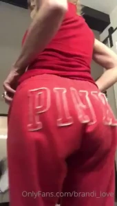 A little morning wiggle for you darlin let s get this weekend started